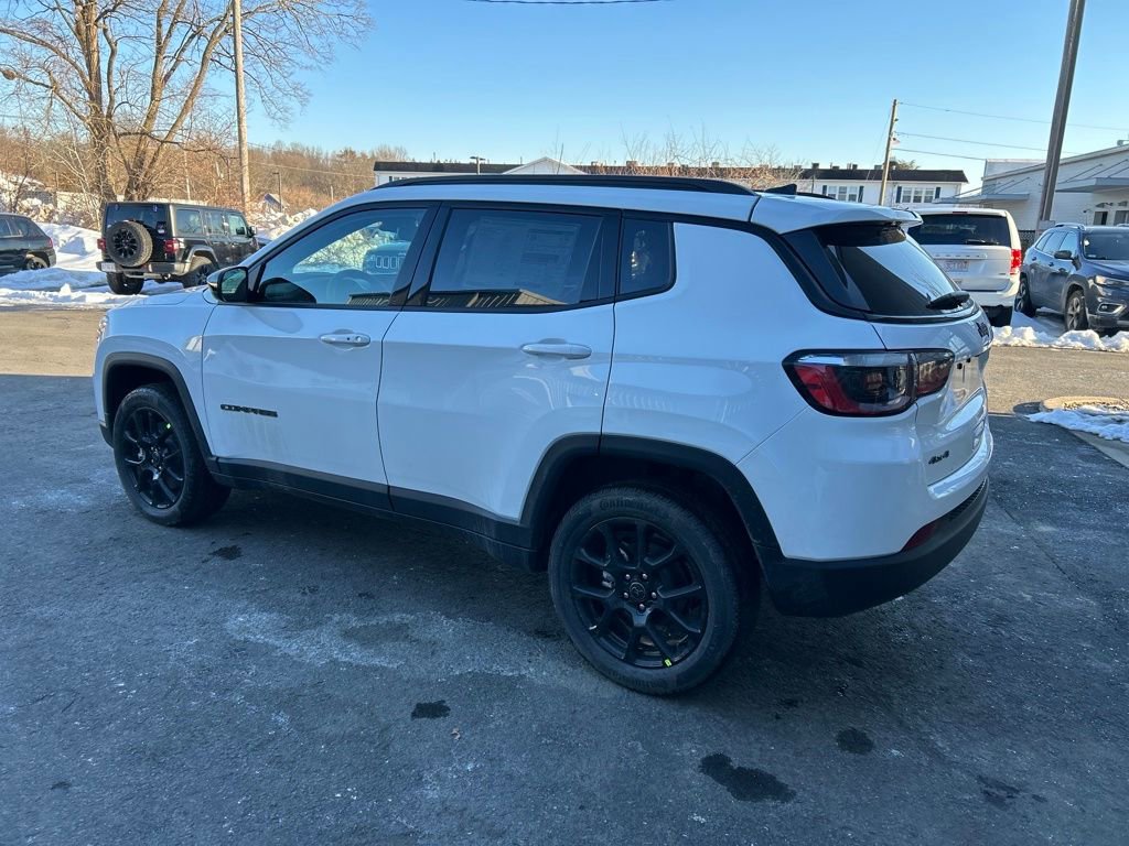 New 2026 Jeep Compass Latitude AWD/4WD image 7