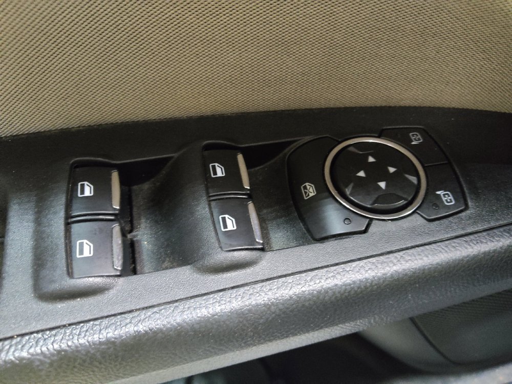 Used 2018 Ford Fusion S FWD image 27