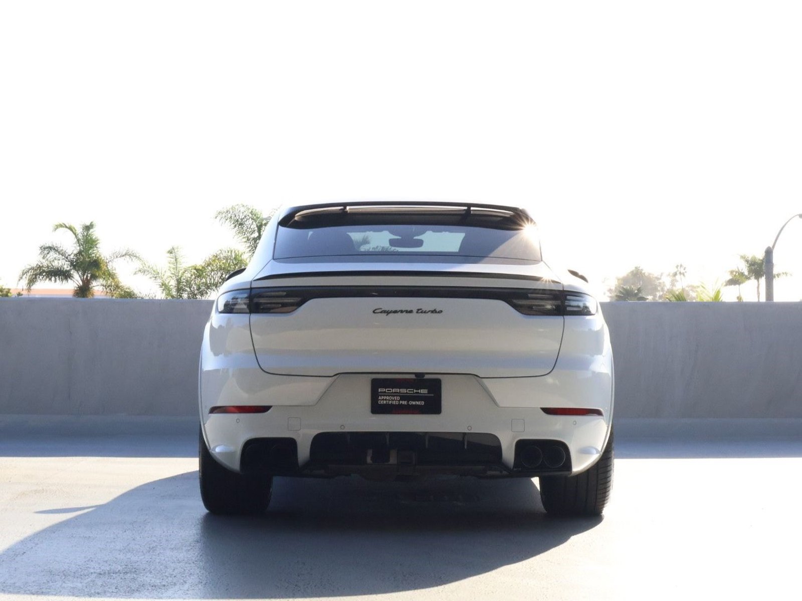 Certified 2022 Porsche Cayenne Turbo AWD/4WD image 10