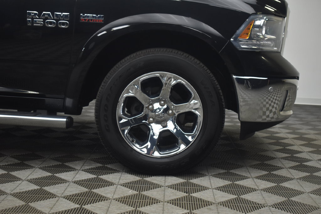 Used 2016 RAM 1500 Laramie w/ Convenience Group AWD/4WD image 27