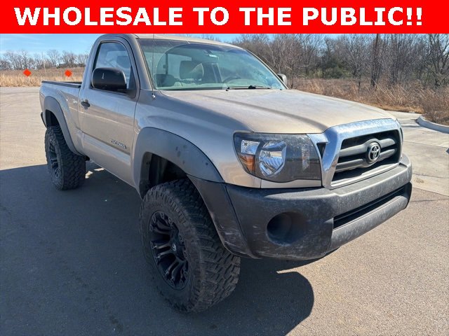 Used 2005 Toyota Tacoma 4x4 Regular Cab image 1