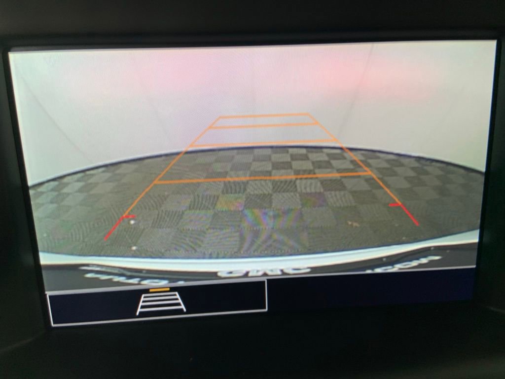 Used 2024 GMC Terrain SLE FWD image 6