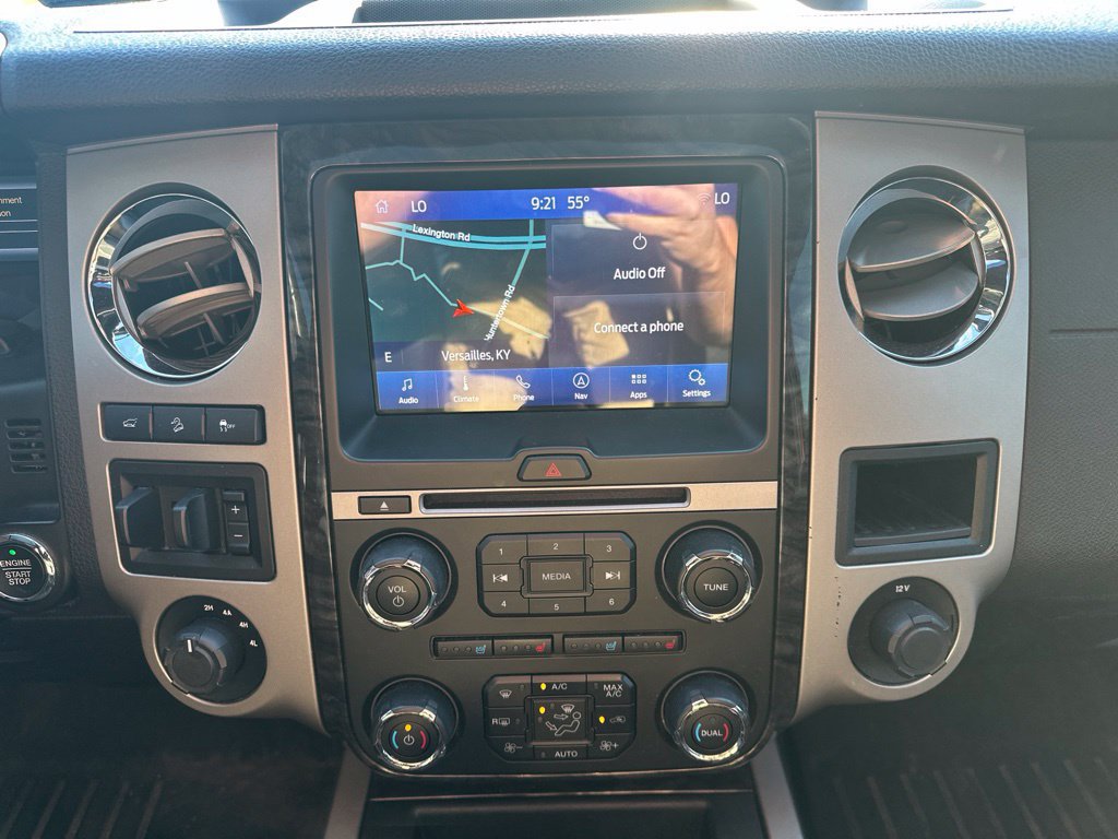 Used 2015 Ford Expedition Limited w/ Equipment Group 301A AWD/4WD image 7