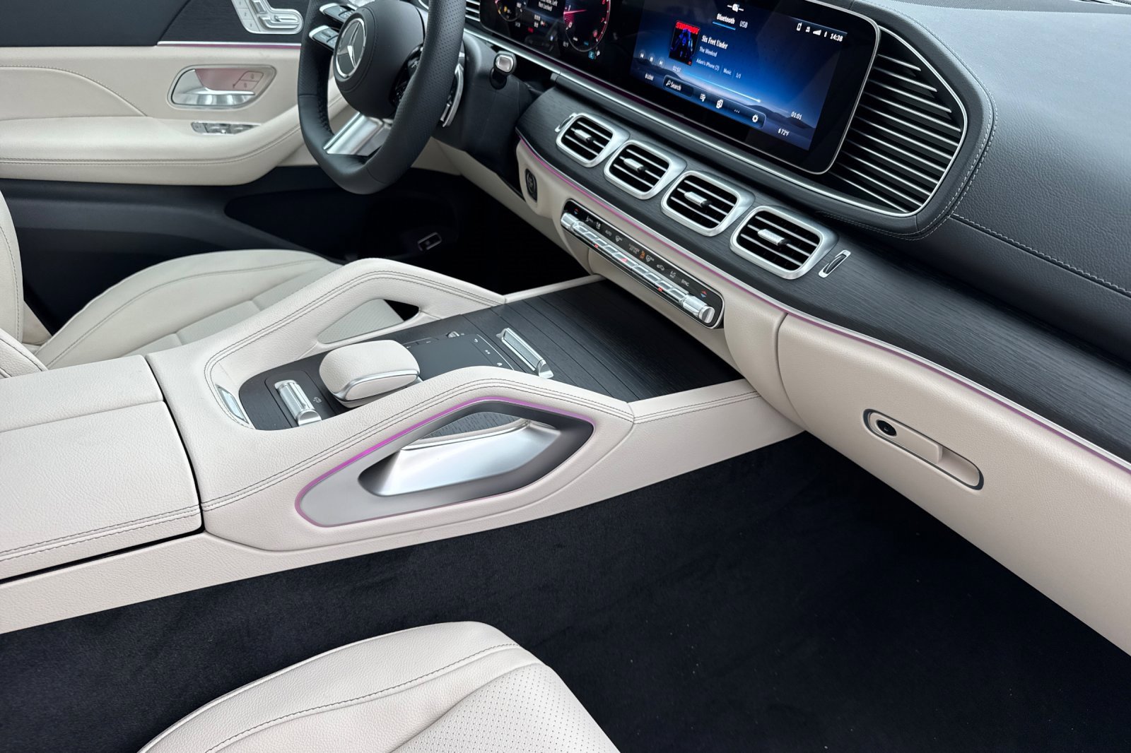 New 2026 Mercedes-Benz GLS 450 4MATIC image 19