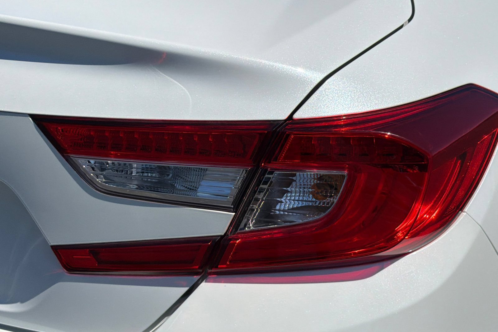 Used 2021 Honda Accord EX-L image 45