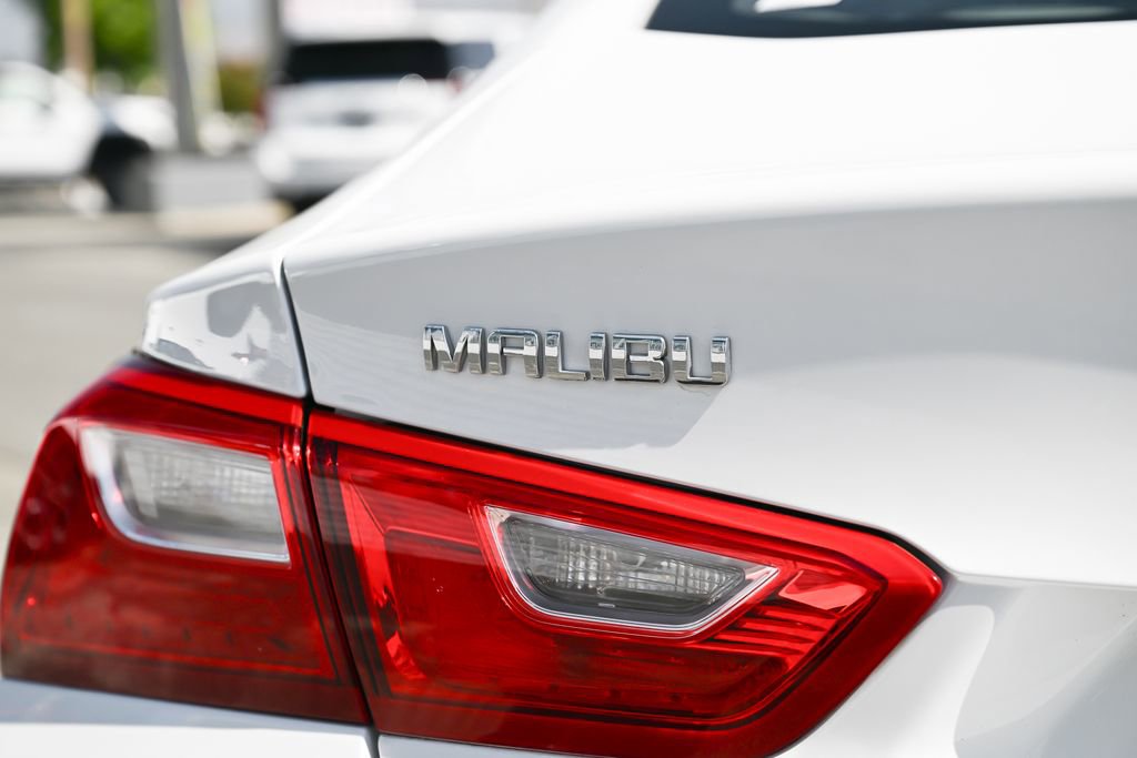 Used 2023 Chevrolet Malibu LS FWD image 13