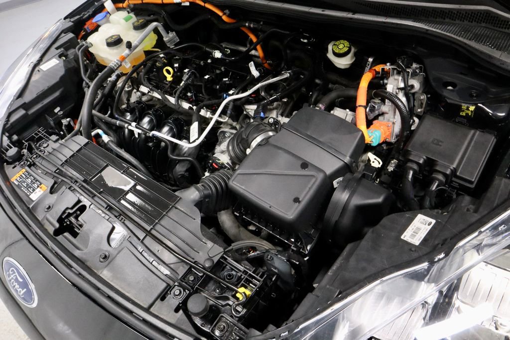 Certified 2022 Ford Escape Titanium image 19