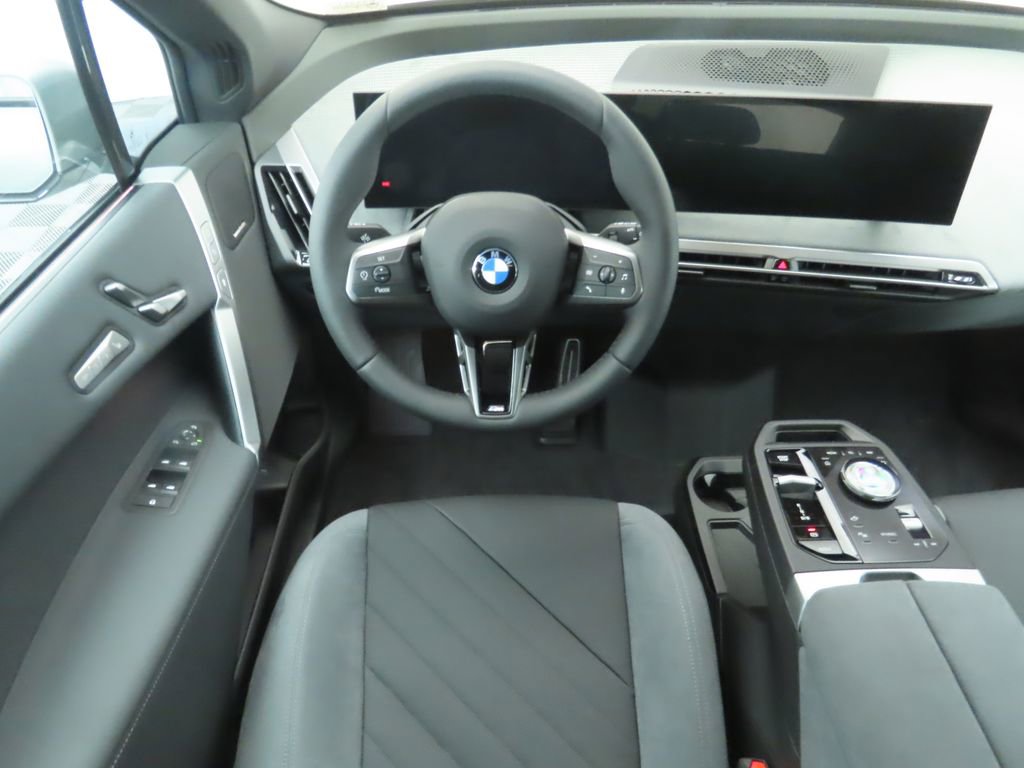 New 2026 BMW iX xDrive45 w/ M Sport Package image 10
