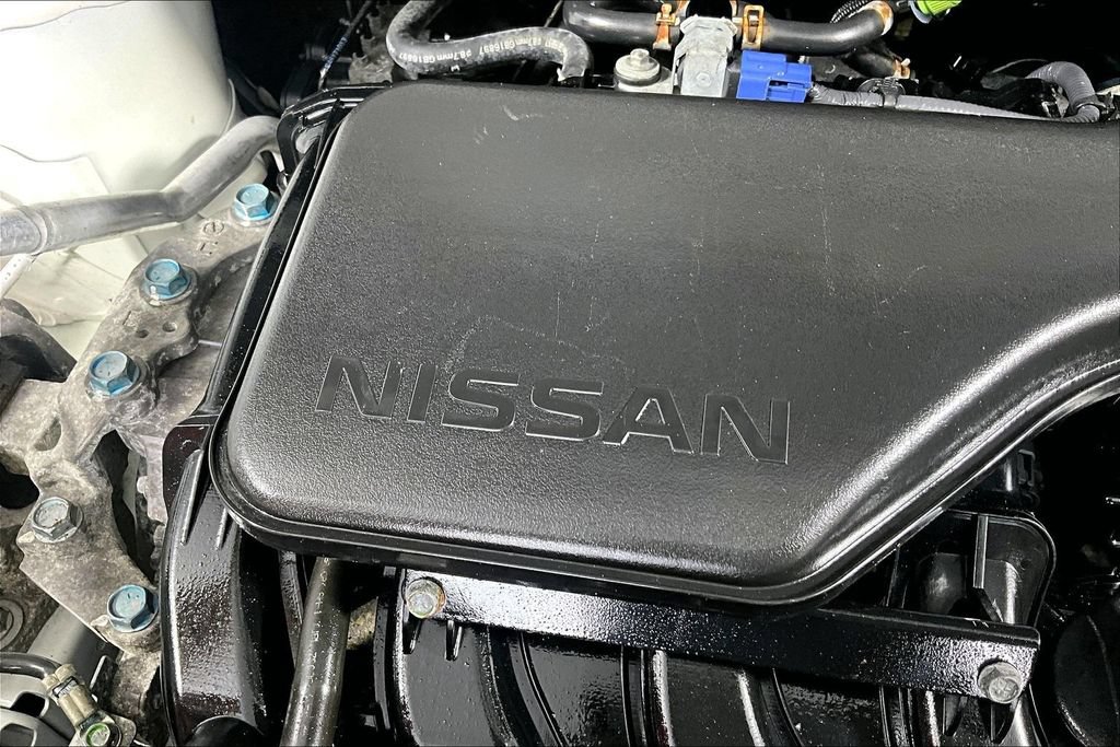 Used 2018 Nissan Rogue Sport SV w/ SV All-Weather Package AWD/4WD image 31