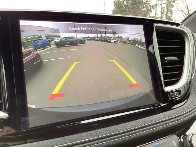 New 2026 Chrysler Pacifica Select image 15