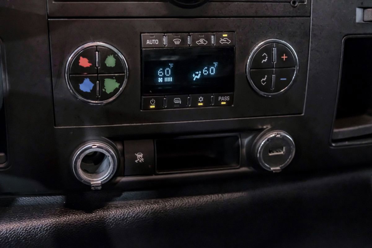 Used 2010 Chevrolet Silverado 1500 LT w/ Regional Value Package image 24