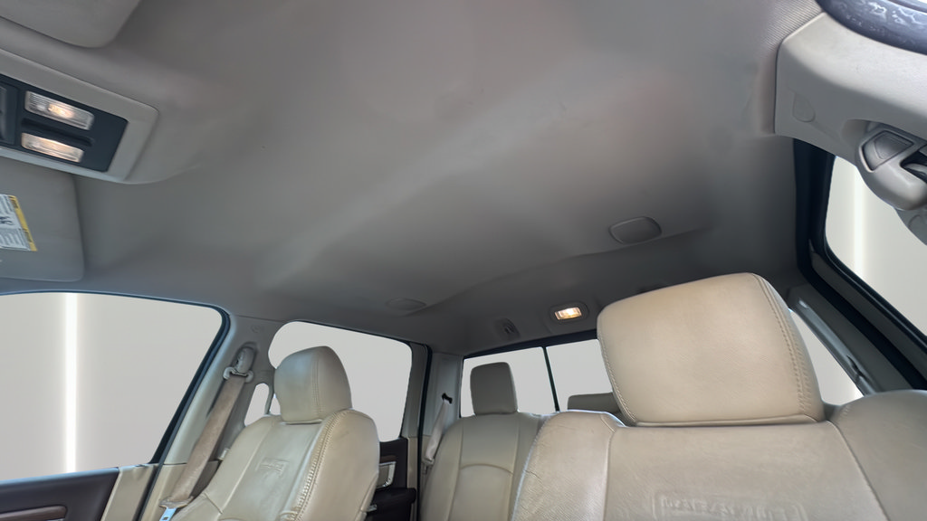 Used 2015 RAM 1500 Laramie w/ Convenience Group AWD/4WD image 32