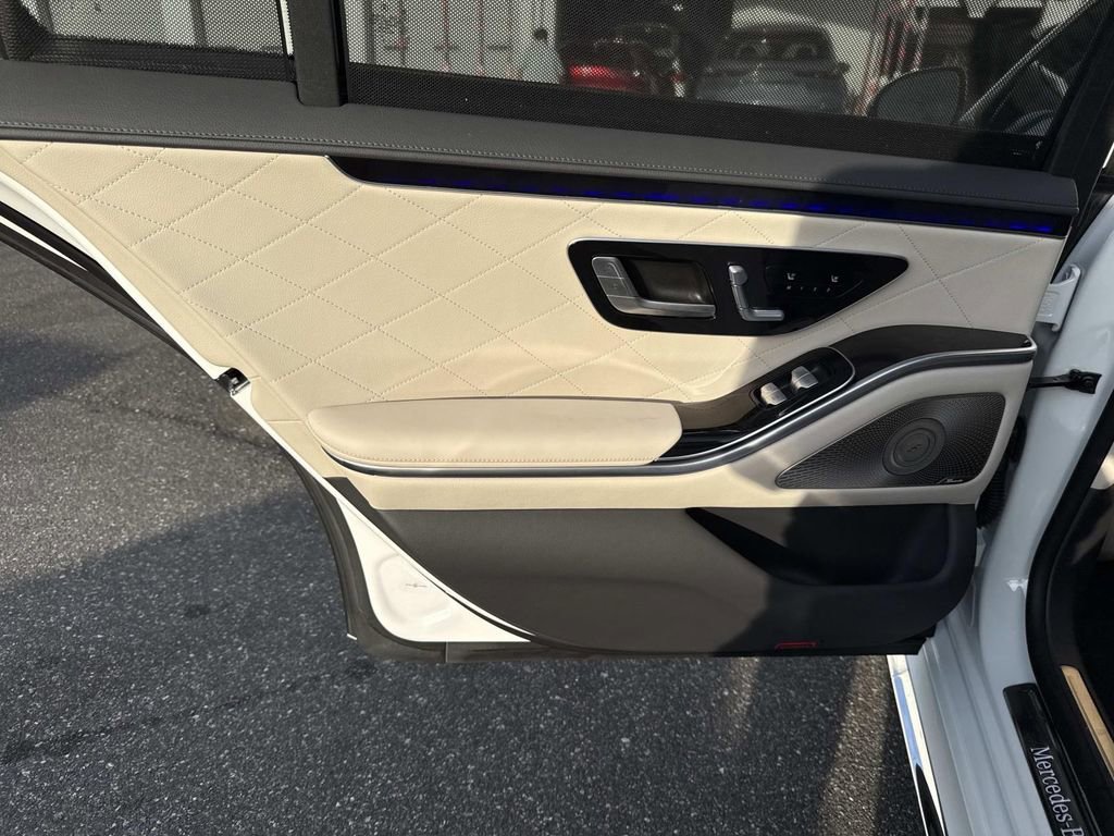 Used 2024 Mercedes-Benz S 580 4MATIC Sedan image 13
