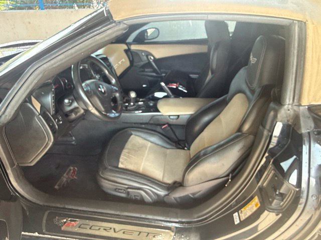 Used 2013 Chevrolet Corvette 427 w/ 1SC Preferred Equipment Group RWD image 2