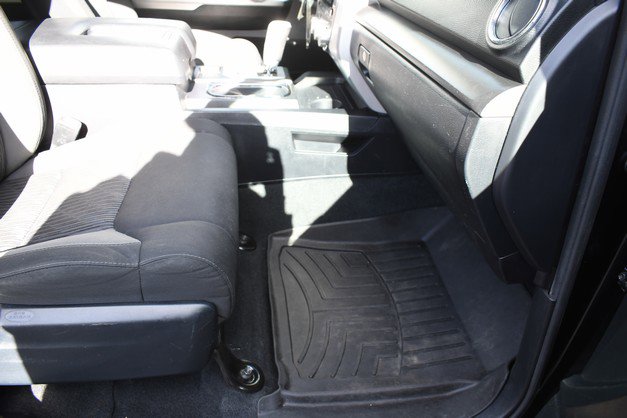 Used 2017 Toyota Tundra SR5 image 25