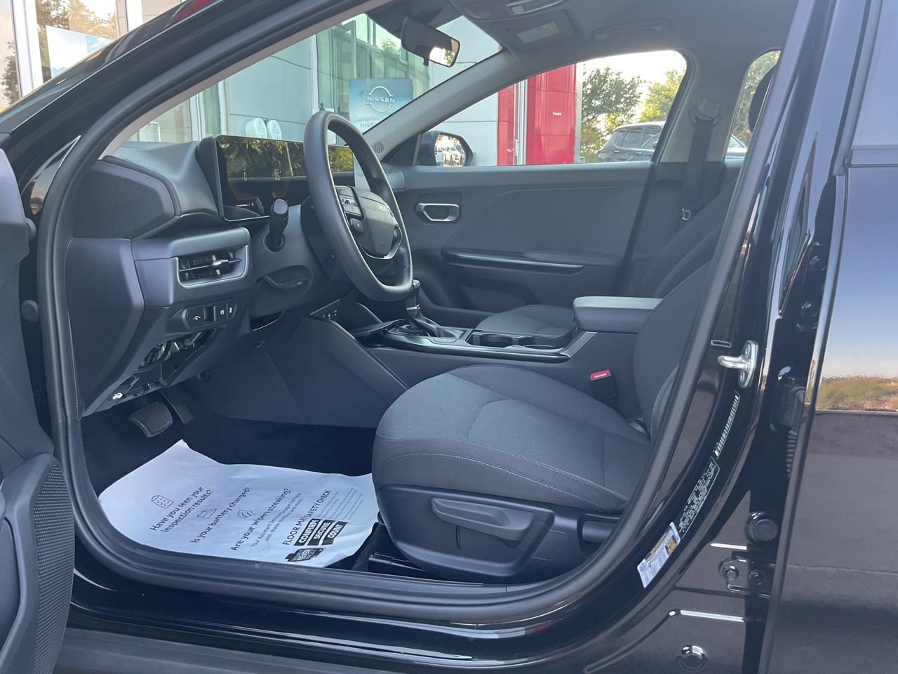 Used 2025 Kia K4 FWD image 7