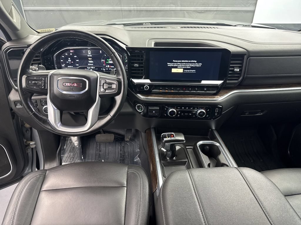 Used 2024 GMC Sierra 1500 Elevation w/ Elevation Premium Package AWD/4WD image 11