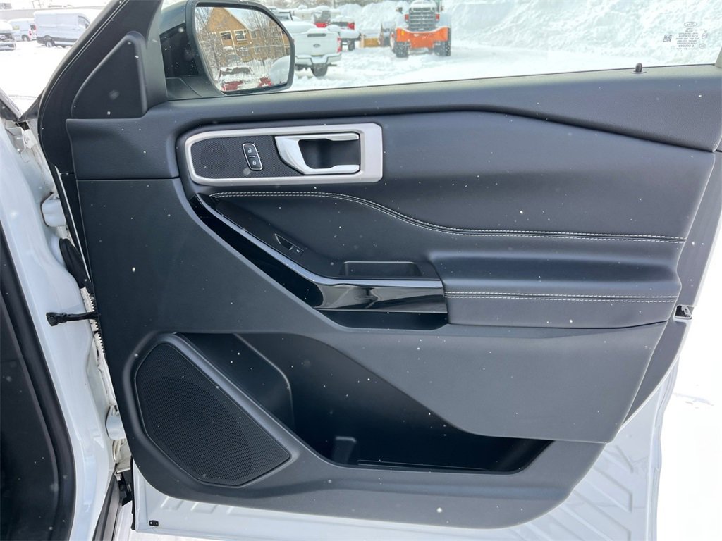 Used 2022 Ford Explorer ST image 21