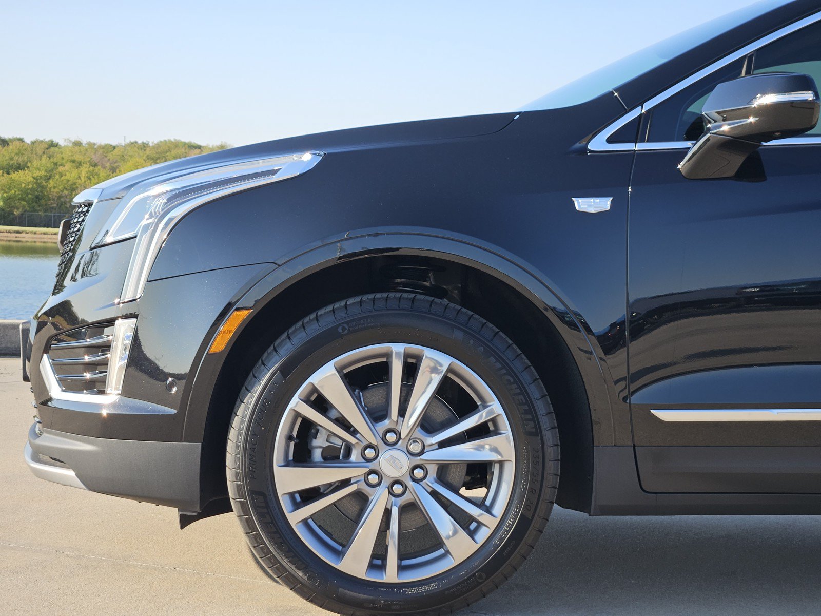 New 2026 Cadillac XT5 Premium Luxury w/ LPO, Floor Liner Package FWD image 6