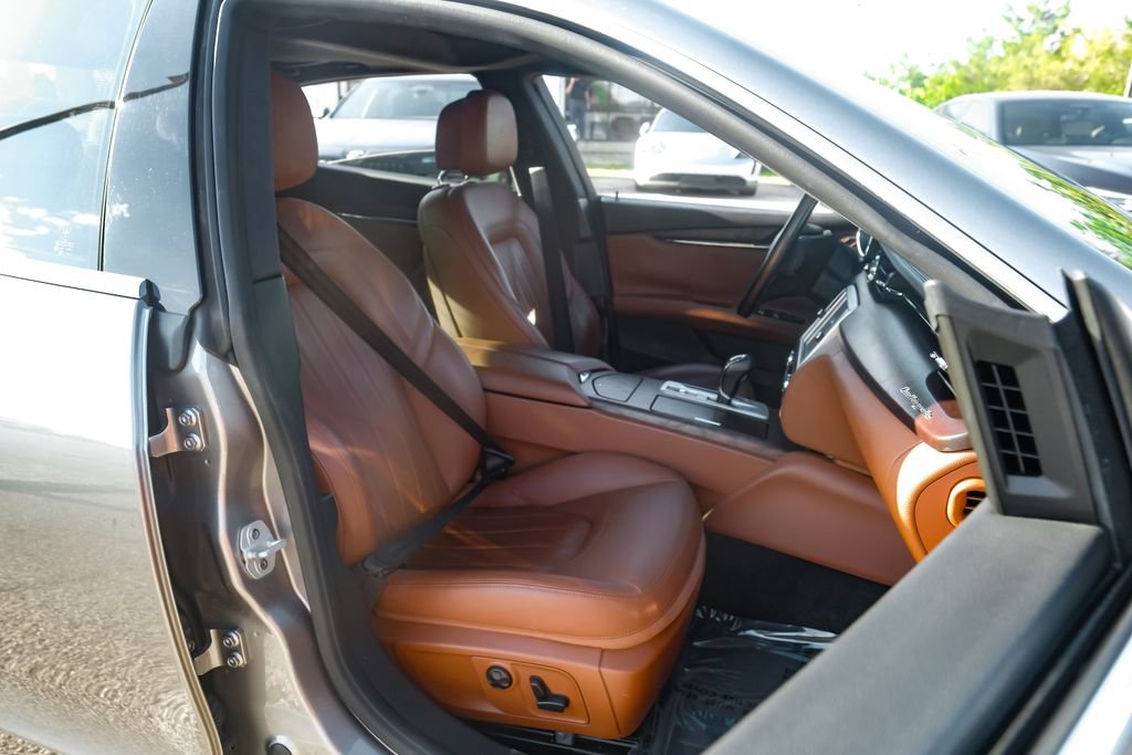 Used 2016 Maserati Quattroporte S RWD image 38