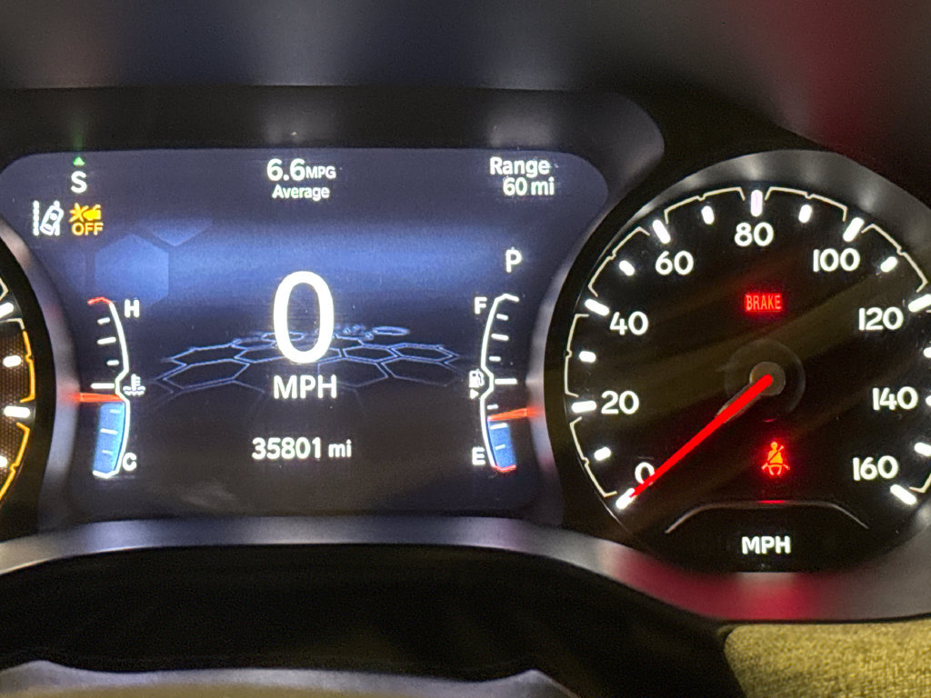 Used 2022 Jeep Compass Latitude AWD/4WD image 35
