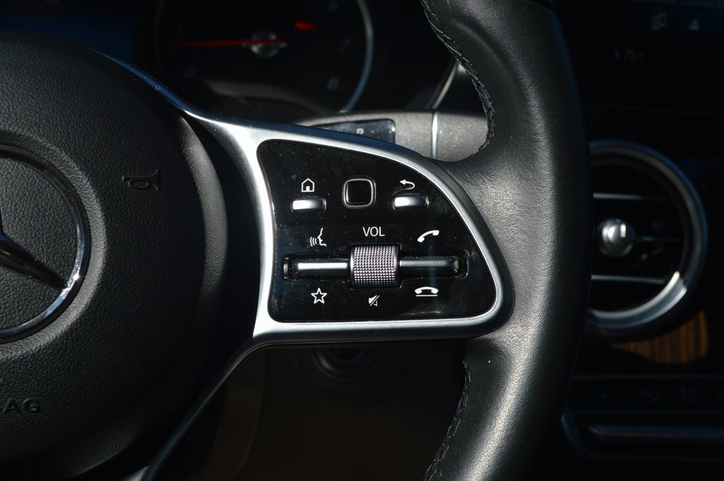 Used 2022 Mercedes-Benz GLC 300 image 16