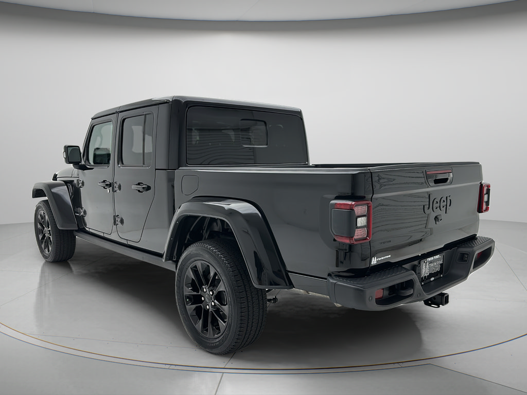 Used 2023 Jeep Gladiator Overland AWD/4WD image 7