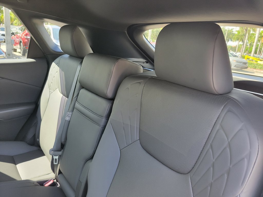 Used 2023 Lexus RX 350 Premium w/ Accessory Package AWD/4WD image 13