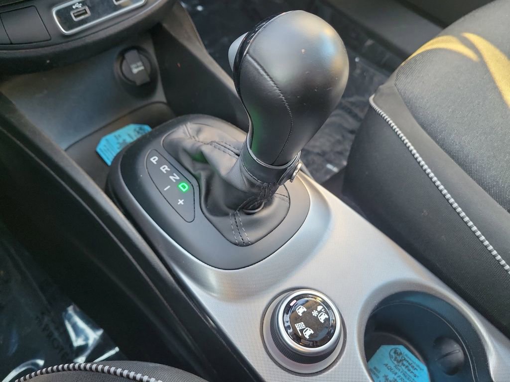 Used 2021 FIAT 500X Pop w/ Sport Appearance Package image 32