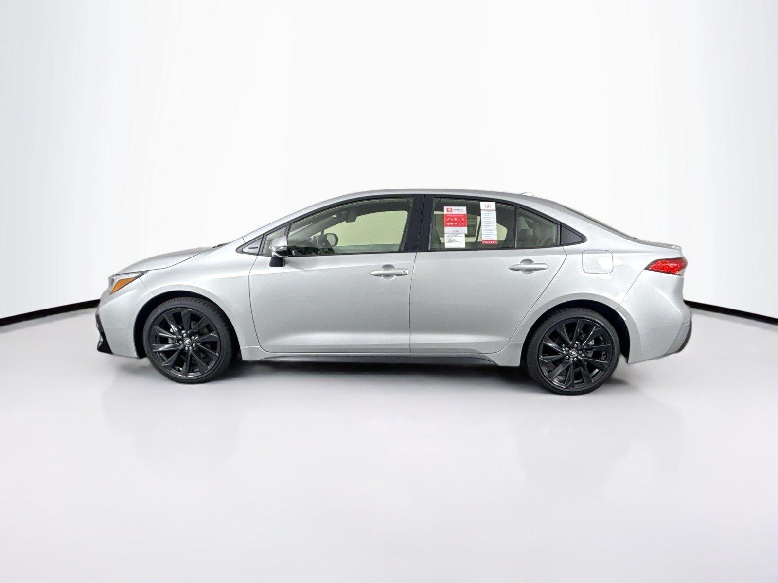 New 2026 Toyota Corolla SE FWD image 5