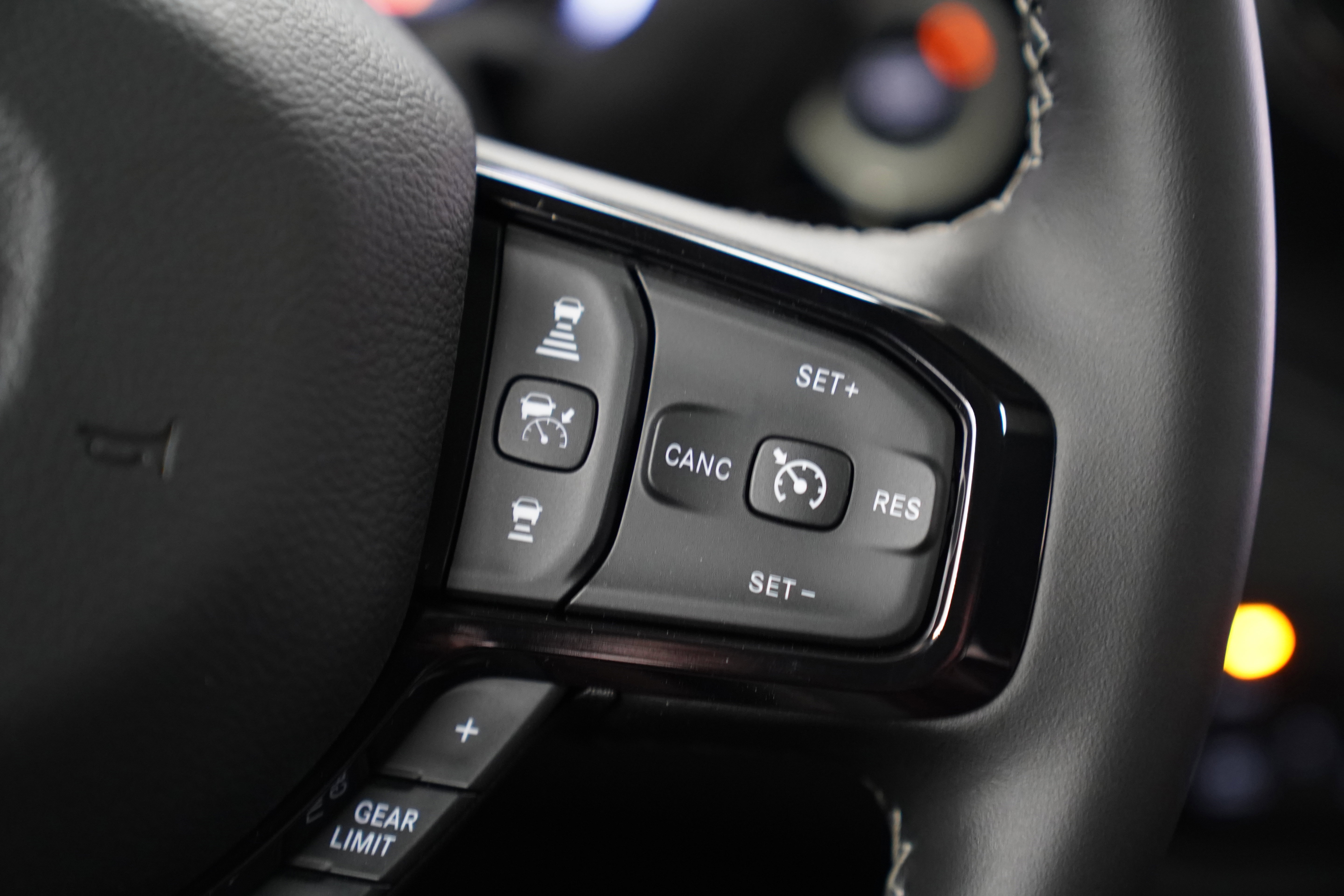 New 2026 RAM 2500 Limited AWD/4WD image 16