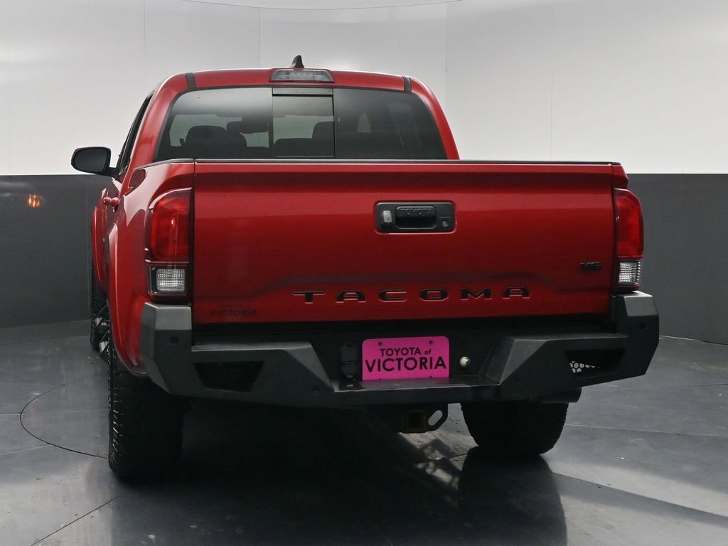 Used 2021 Toyota Tacoma SR5 RWD image 16