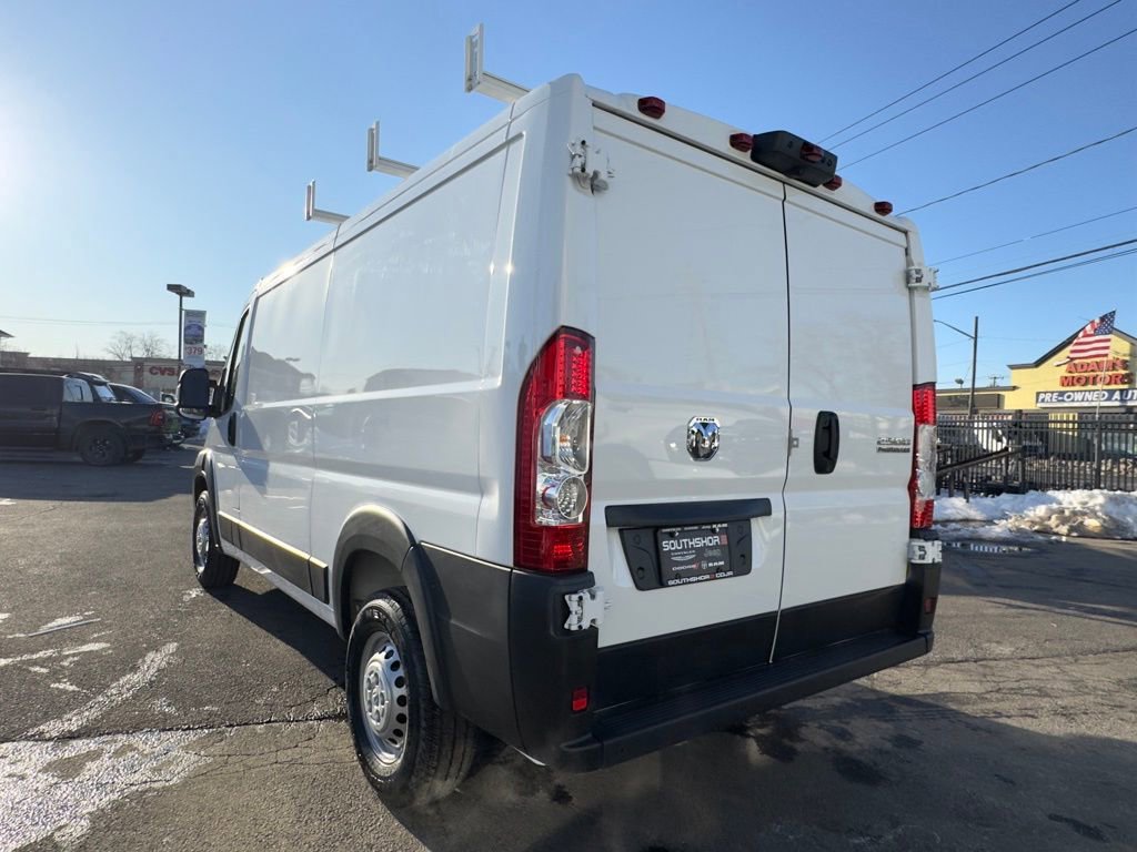 Used 2025 RAM ProMaster 2500 w/ Premium Convenience Group FWD image 5