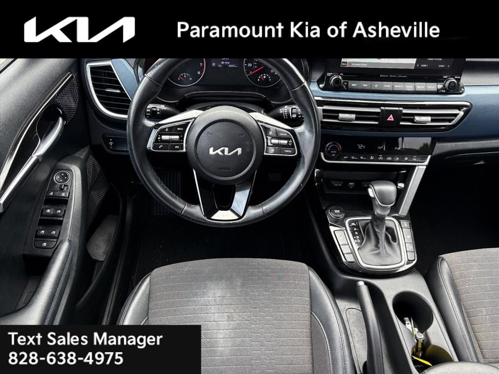 Used 2022 Kia Seltos Nightfall Edition AWD/4WD image 23
