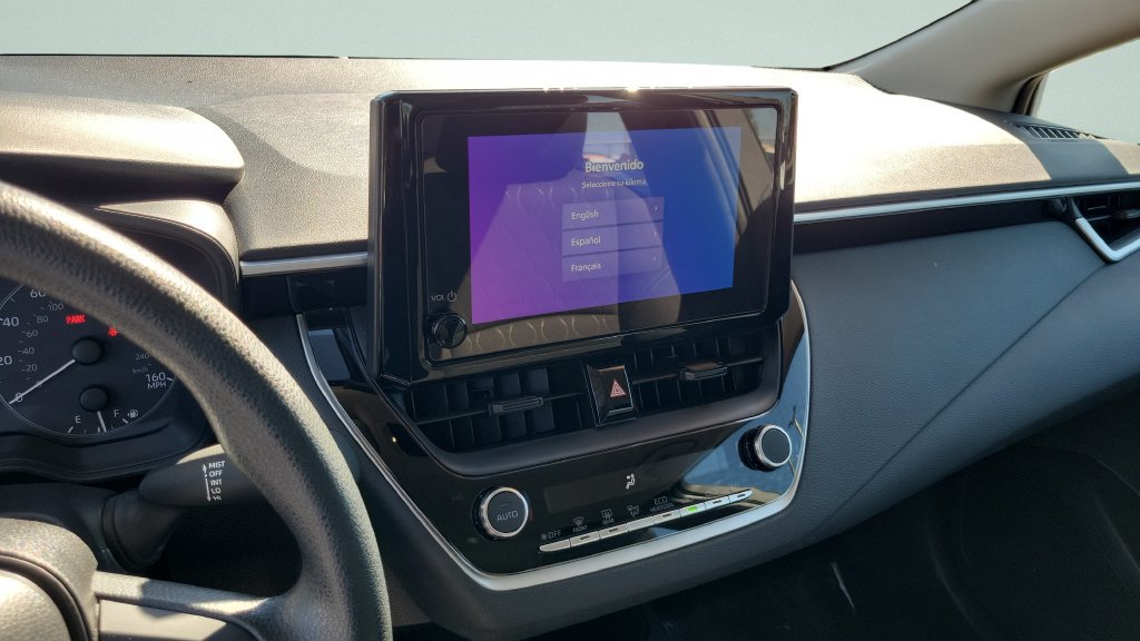 Used 2025 Toyota Corolla LE FWD image 16