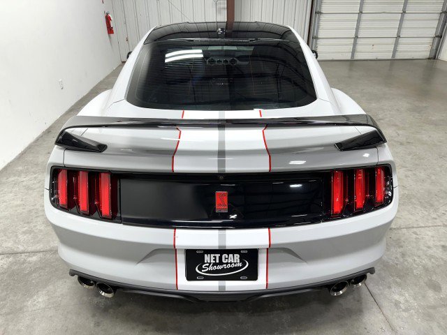 Used 2016 Ford Mustang Shelby GT350R w/ GT350R Equipment Group 920A image 15