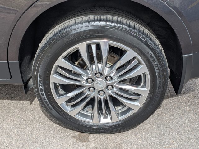 Used 2017 Cadillac XT5 Premium Luxury image 5