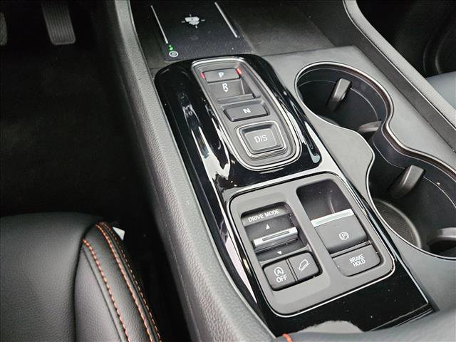 Used 2025 Honda Pilot TrailSport image 17