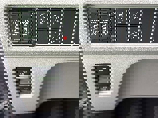 Used 2018 Honda Odyssey EX image 52