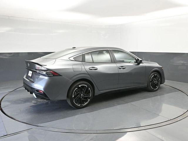 New 2026 Nissan Sentra SR w/ Floor Mat Package image 15