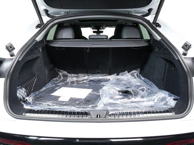 New 2026 Audi Q5 Prestige image 27