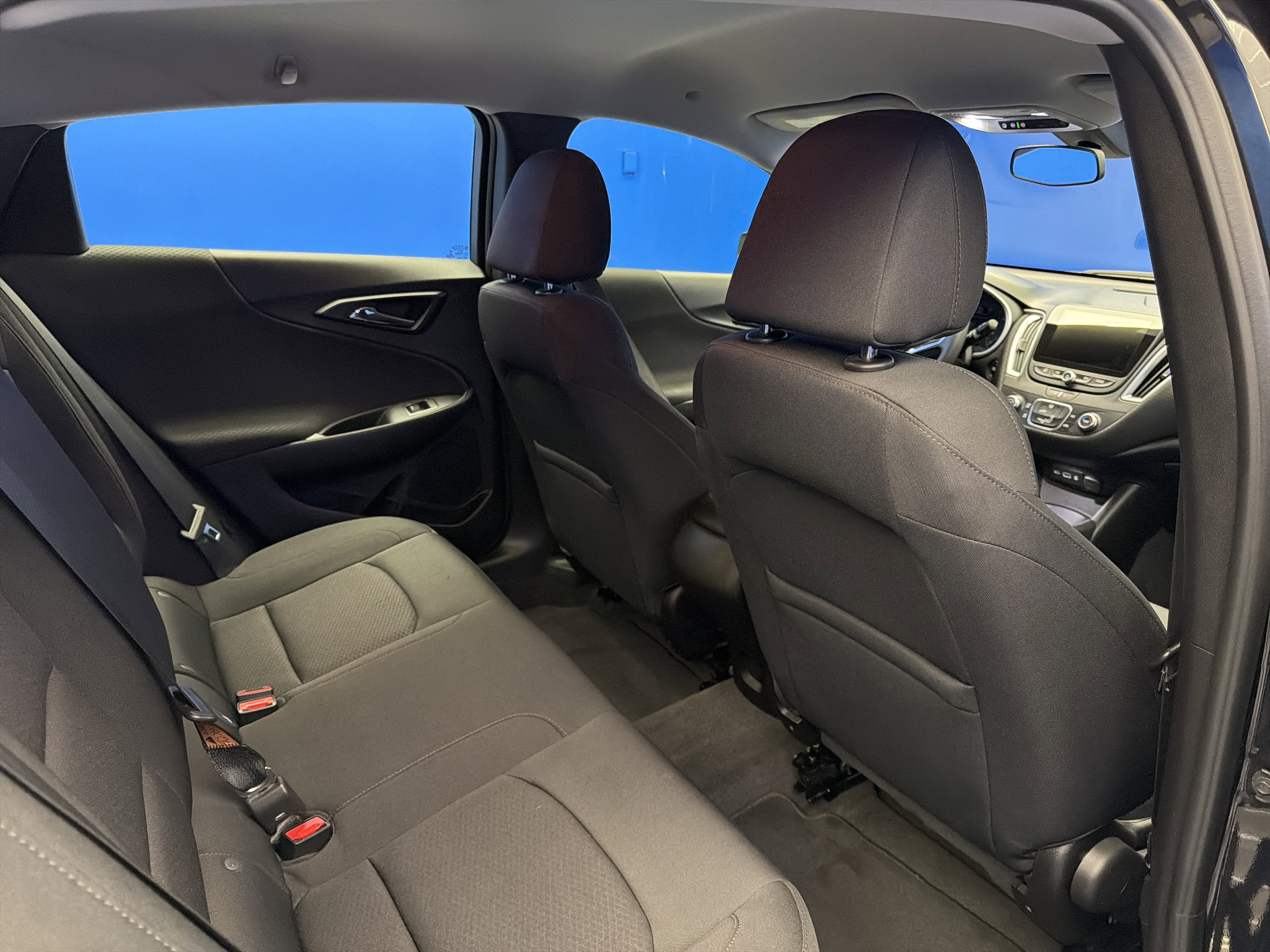 Used 2021 Chevrolet Malibu LS image 24