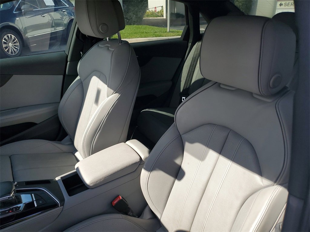 Used 2020 Audi A4 2.0T Premium Plus w/ Premium Plus Package image 18