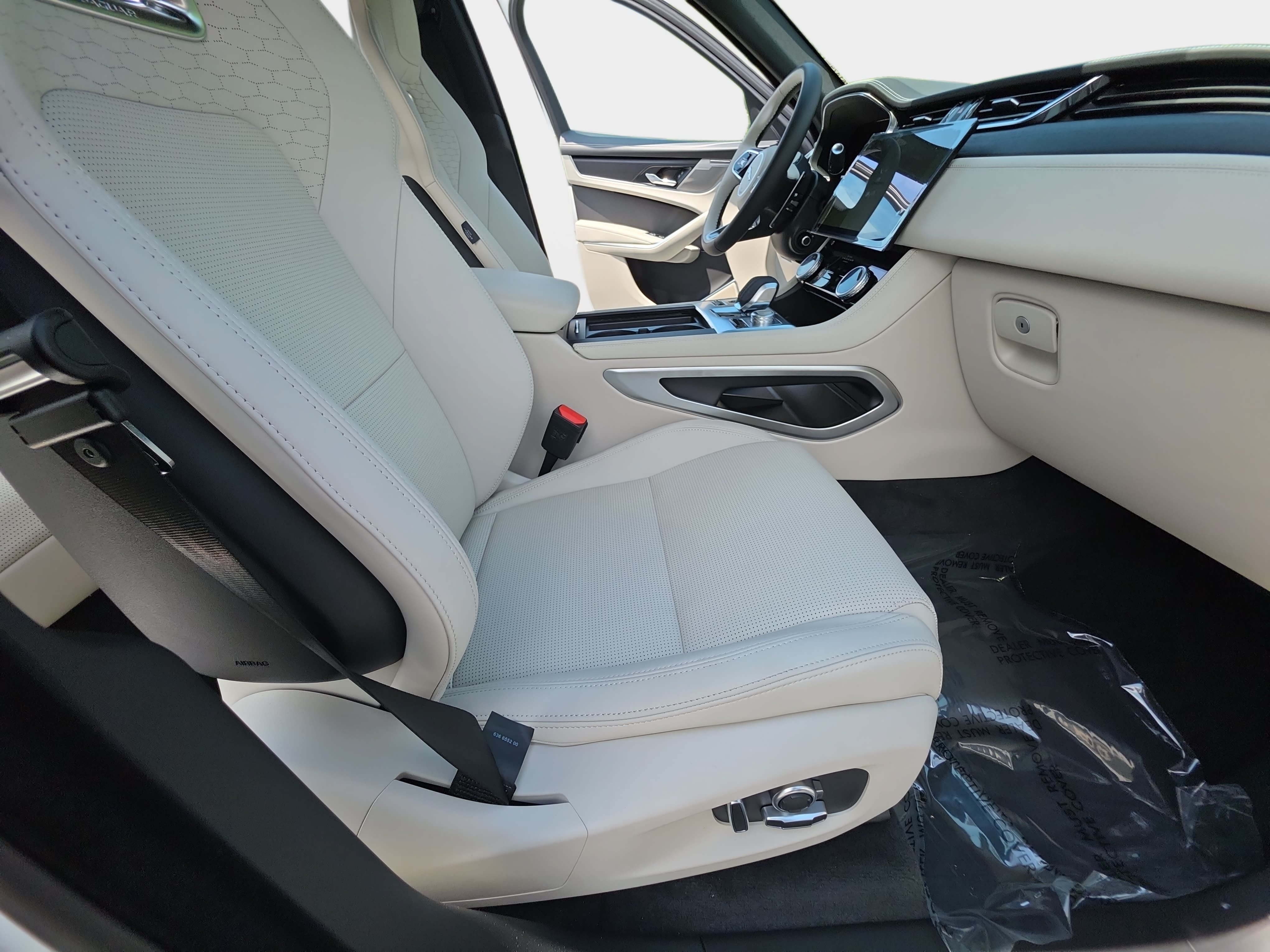 New 2026 Jaguar F-PACE R-Dynamic S AWD/4WD image 10