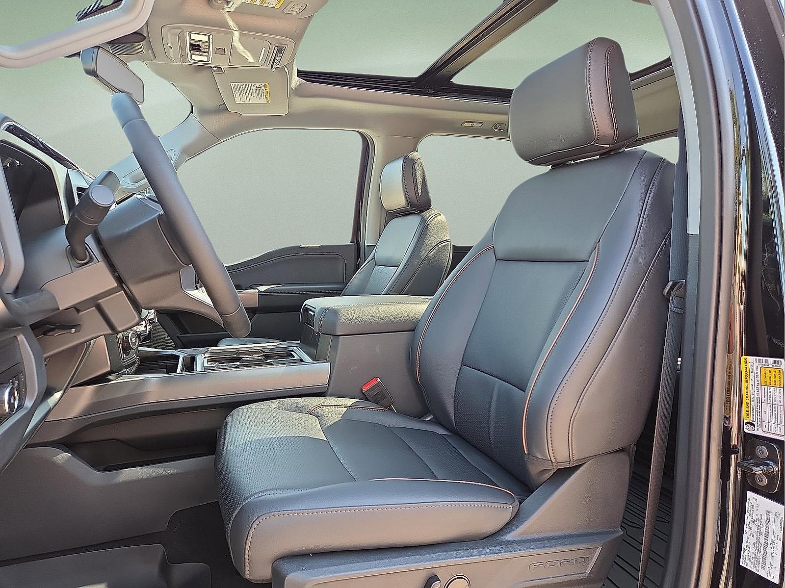 New 2026 Ford F250 Lariat image 15