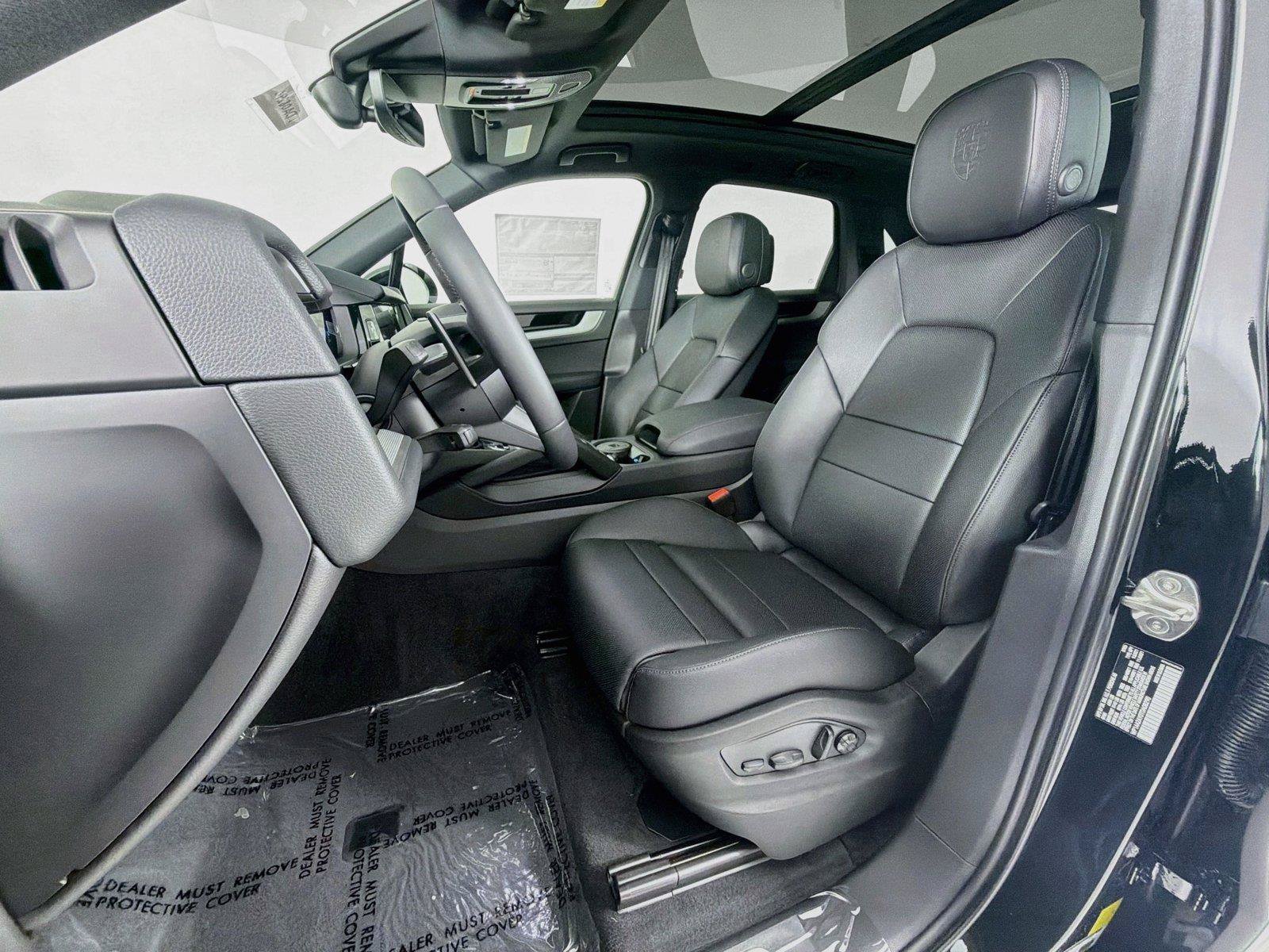 New 2026 Porsche Cayenne AWD/4WD image 5