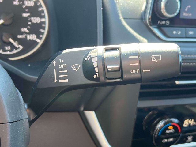 Certified 2025 Nissan Rogue SV AWD/4WD image 21