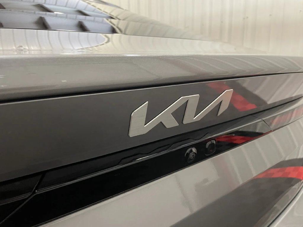 Used 2025 Kia K4 EX FWD image 14
