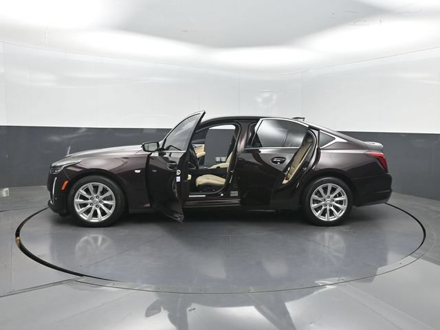 Used 2021 Cadillac CT5 Luxury w/ Cold Weather Package AWD/4WD image 39