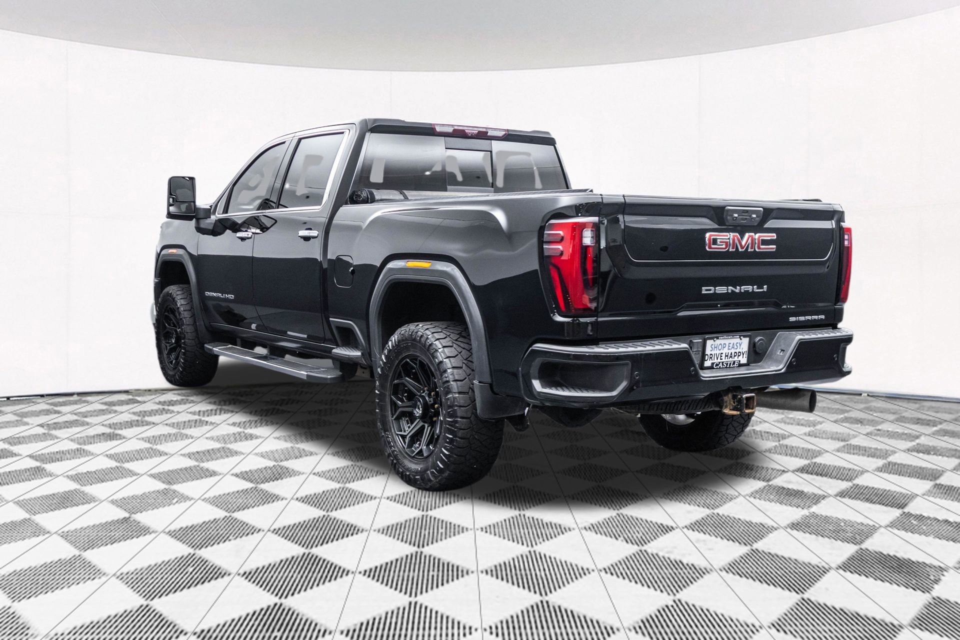 Used 2024 GMC Sierra 2500 Denali w/ Technology Package AWD/4WD image 9